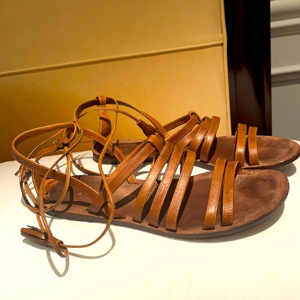 -TOM FORD gladiator camel sandals/ leather